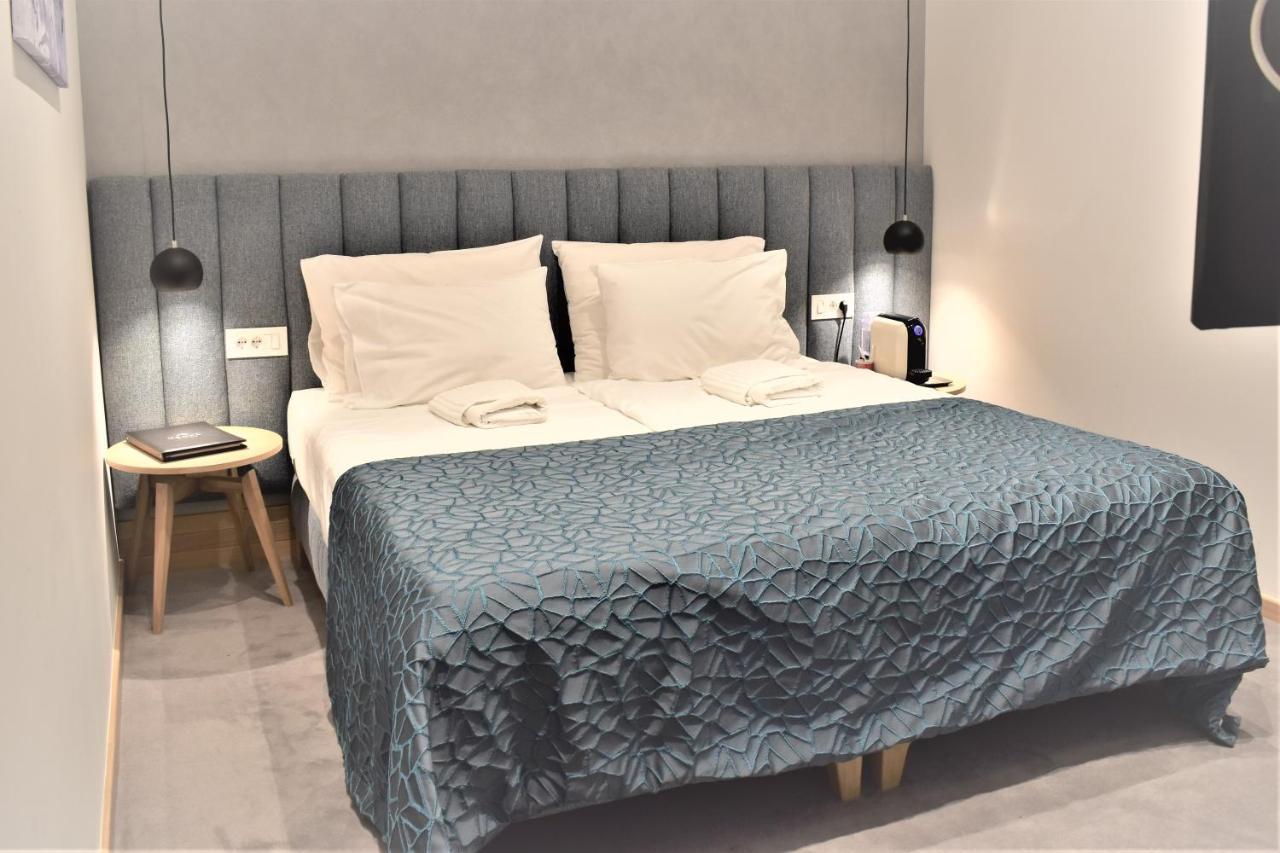 Korpa Deli Rooms Novi Sad Eksteriør billede