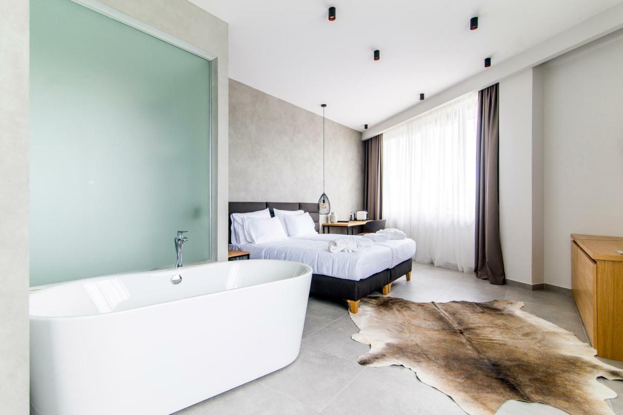 Korpa Deli Rooms Novi Sad Eksteriør billede